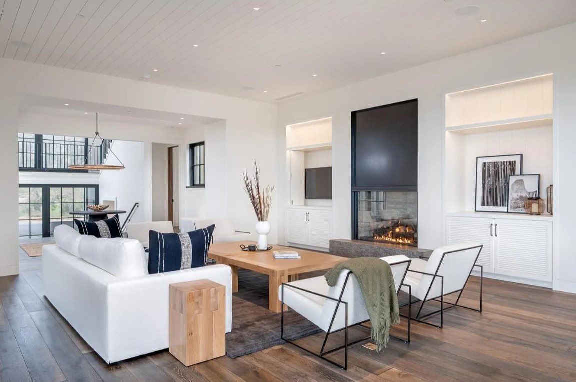 3281 Napa Road — living room